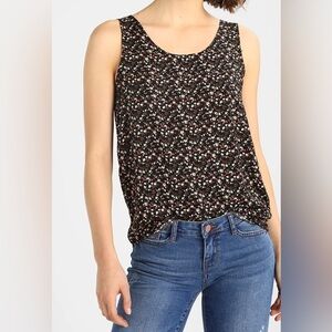 🆕Brandy Melville Black Floral Open Back Tank Top OS🆕